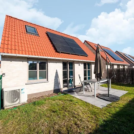 Cozy Polder House On The Westhinder Domain Casa vacanze Koksijde